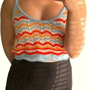CROCHET CROP TOP